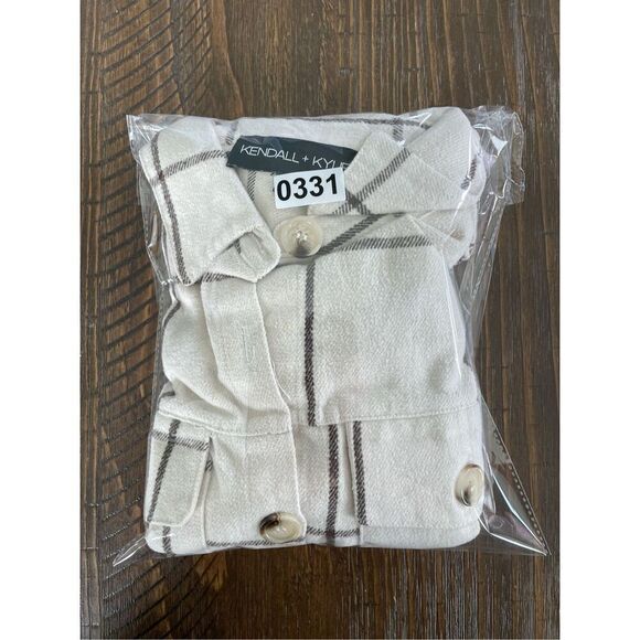 Kendall and Kylie‎ Plaid Shacket Womens M Ivory Brown Long Sleeve Button Front - Picture 7 of 7